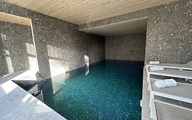 Hotel Heritage